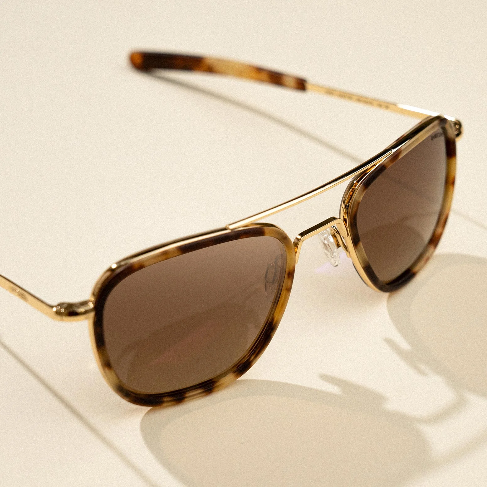 Aviator Fusion - 23k Gold & Dark Caramel Tortoise Inlay & Cape Sand - Image 3