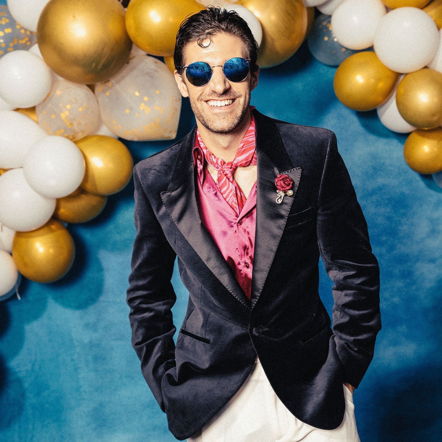 P3 - 23k White Gold & Cobalt - Prescription Sunglasses - Image 4